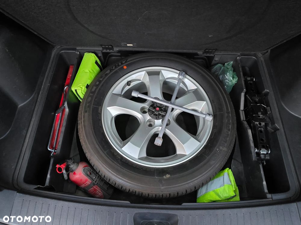Kia Sportage - 16