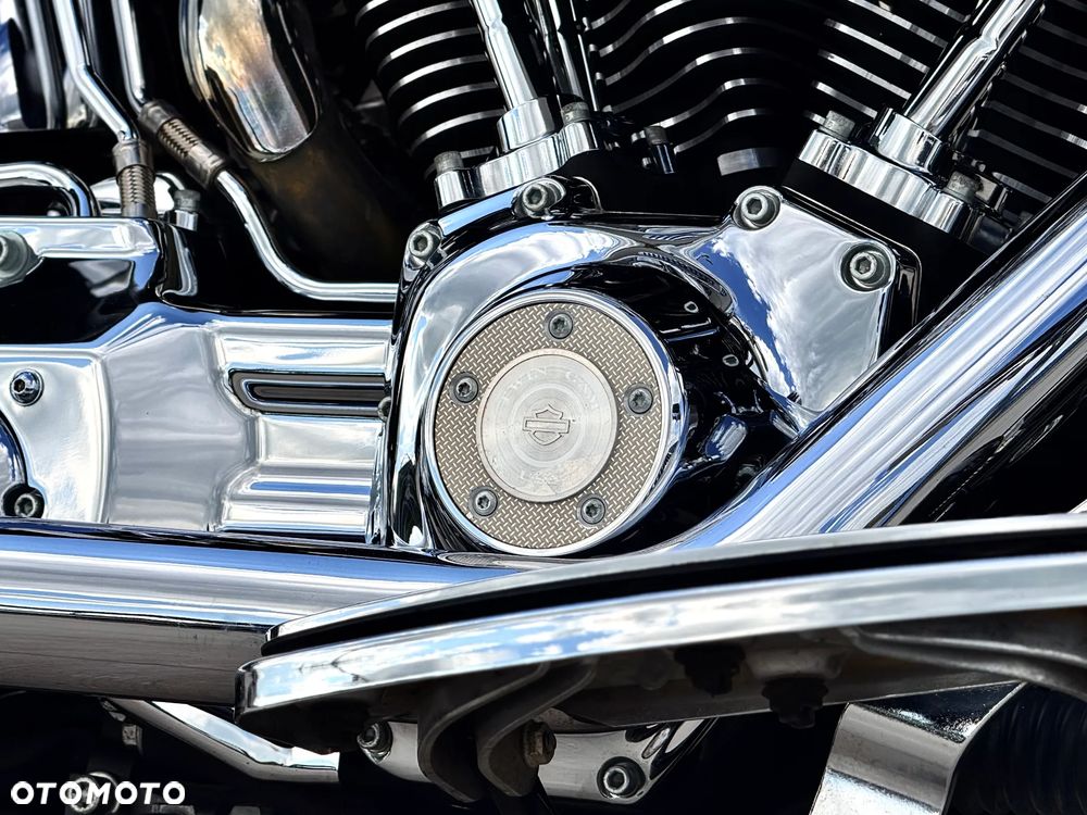 Harley-Davidson Softail Heritage Classic - 13