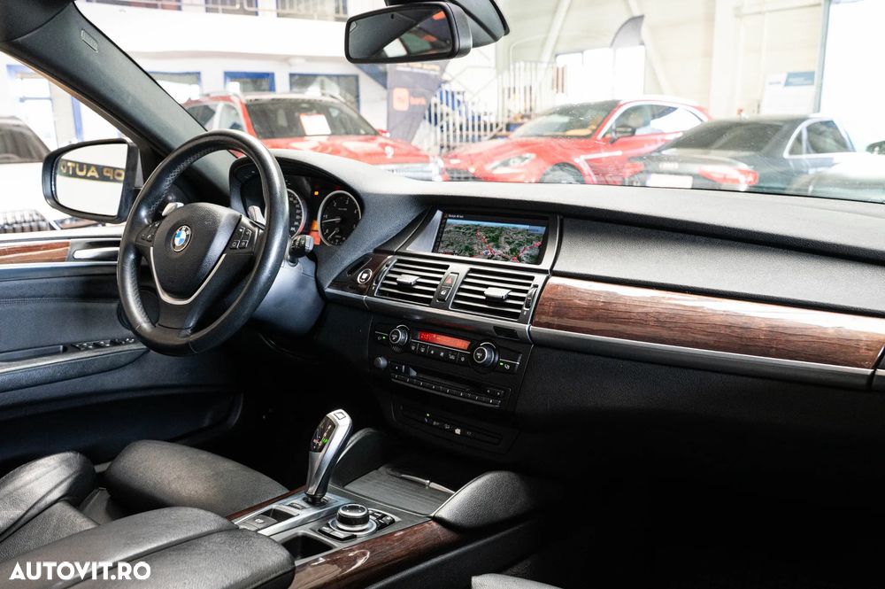 BMW X6 xDrive40d - 30