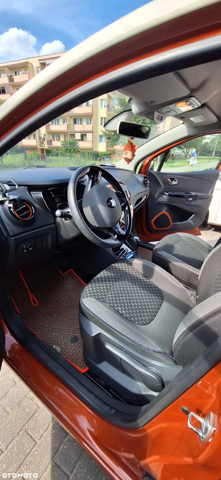 Renault Captur 1.2 TCe Zen EDC - 6