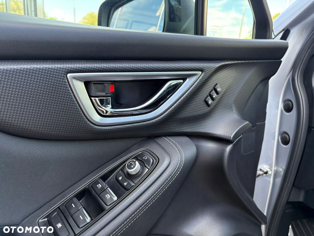 Subaru Forester 2.0 i Exclusive Lineartronic - 12