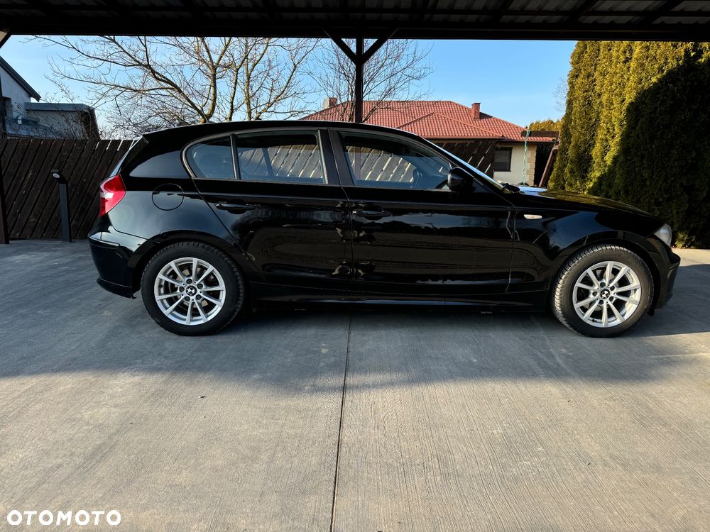 BMW Seria 1 116i - 6