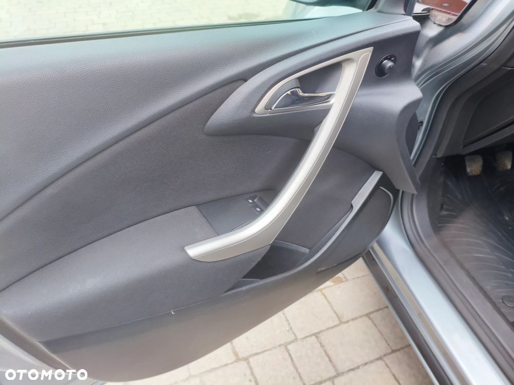 Opel Astra 1.4 Turbo Cosmo - 16