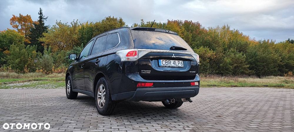 Mitsubishi Outlander 2.0 Intense CVT - 10