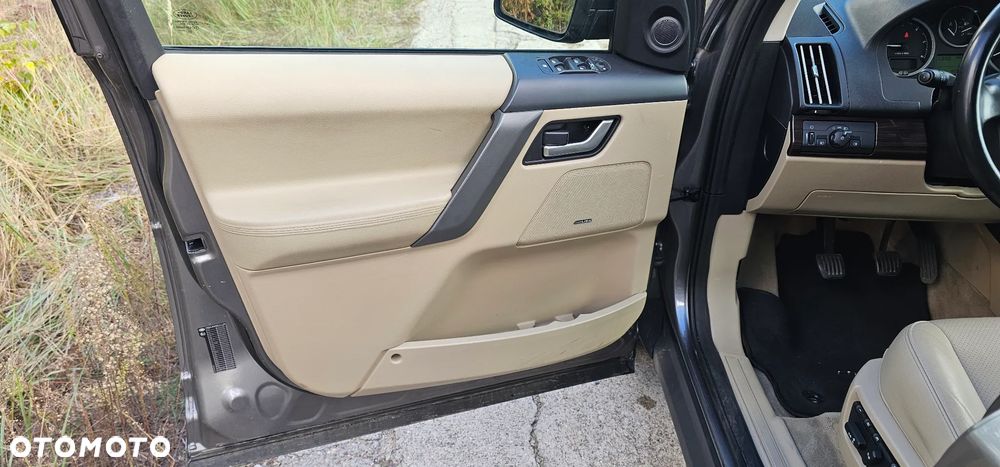 Land Rover Freelander - 10