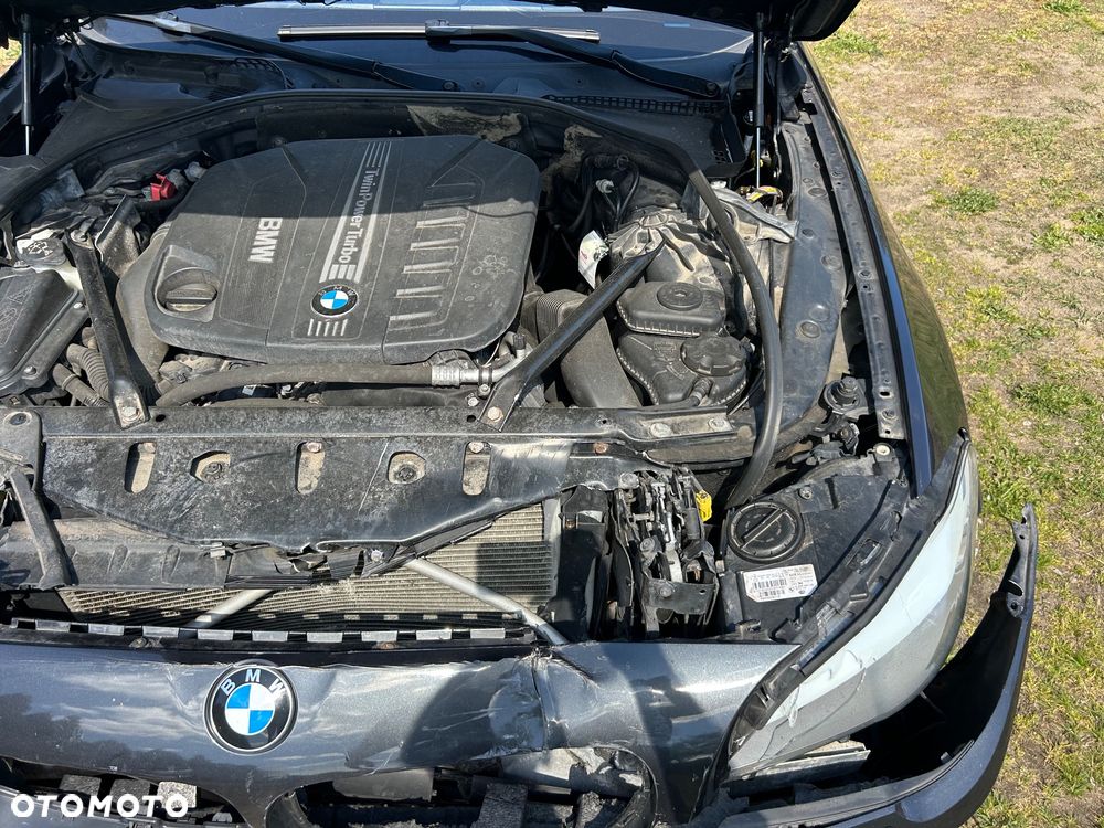 BMW Seria 5 530d xDrive Sport-Aut - 10