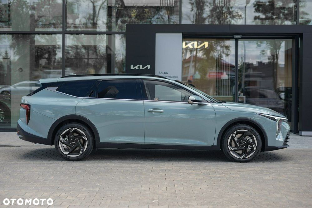 Kia K4 - 7
