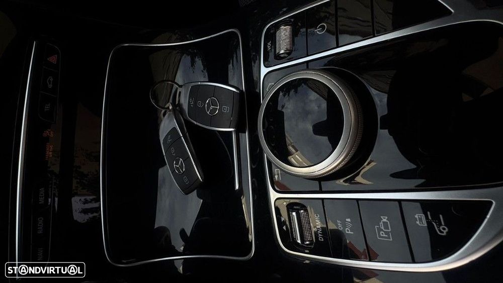 Mercedes-Benz C 300 - 18