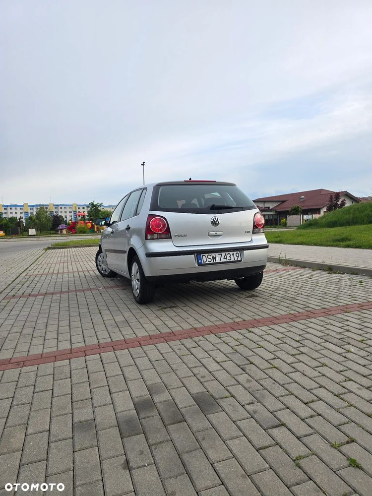 Volkswagen Polo 1.4 TDI DPF Comfortline - 4