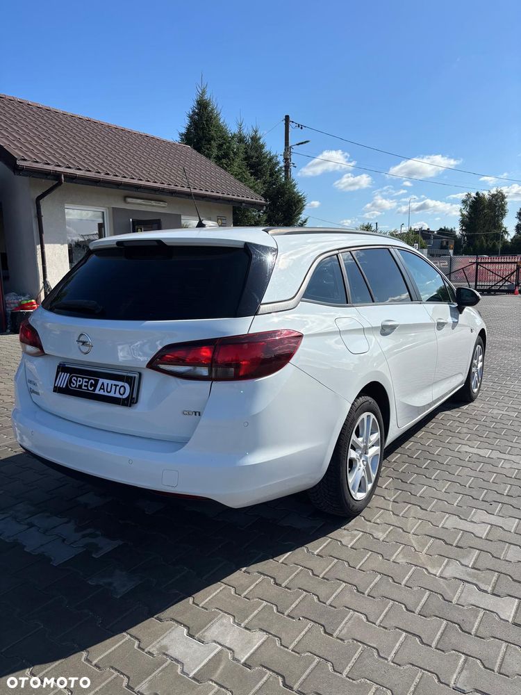Opel Astra 1.6 CDTI Essentia - 3
