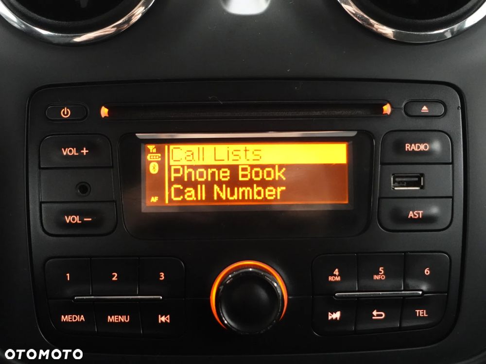 Dacia Sandero 1.2 16V 75 Essentiel - 32