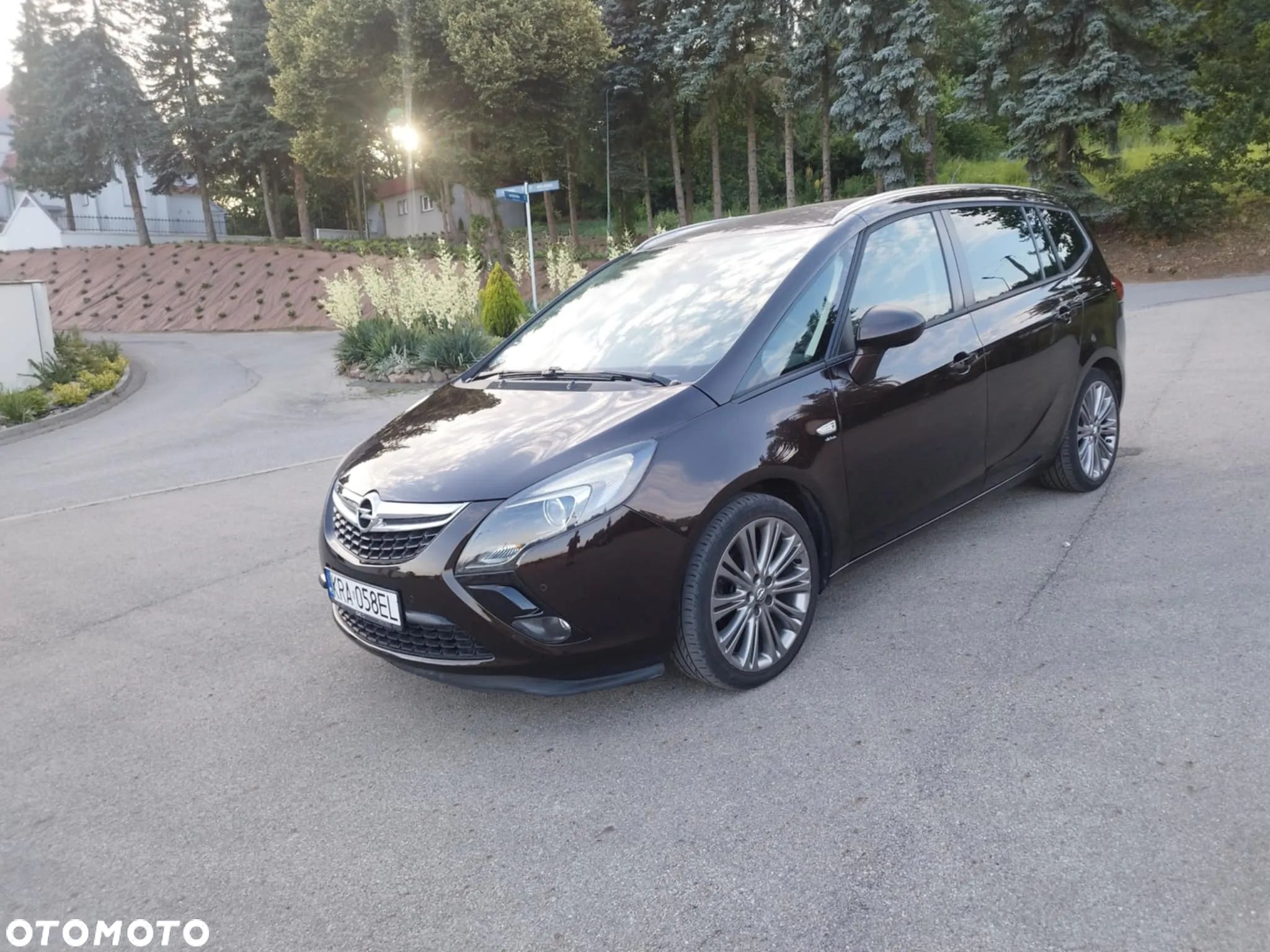 Opel Zafira Tourer 1.4 Turbo drive - 1