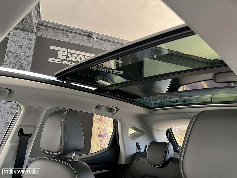 MG ZS Luxury - 26