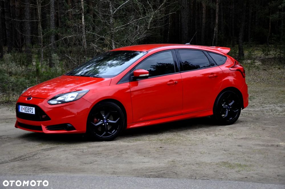 Ford Focus 2.0 EcoBoost ST mit Leder-Sport-Paket - 3