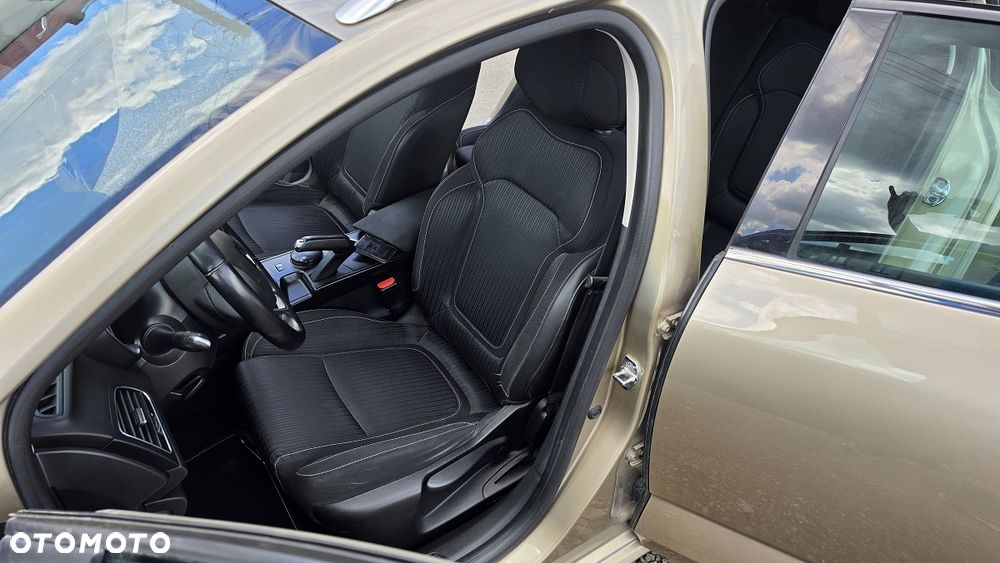 Renault Megane ENERGY TCe 130 LIMITED - 7