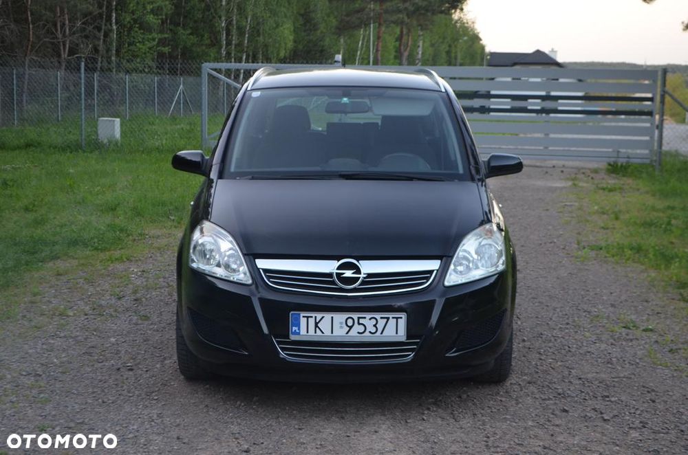 Opel Zafira 1.6 - 4
