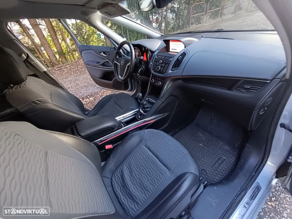 Opel Zafira 1.6 CDTi Cosmo - 3