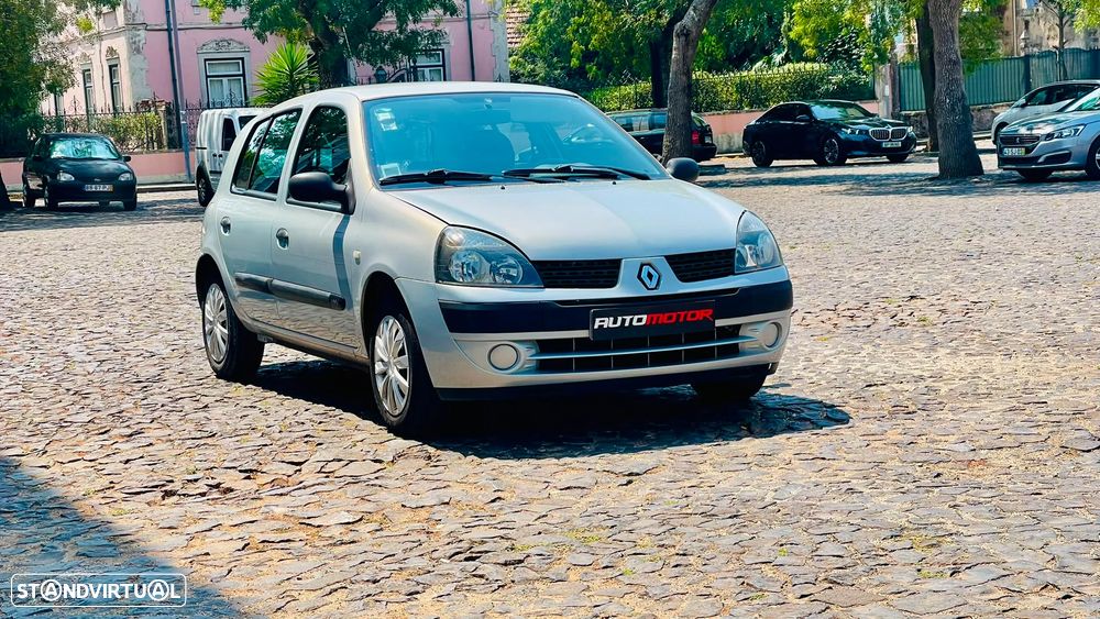 Renault Clio 1.2 16V Confort Dynamique - 1