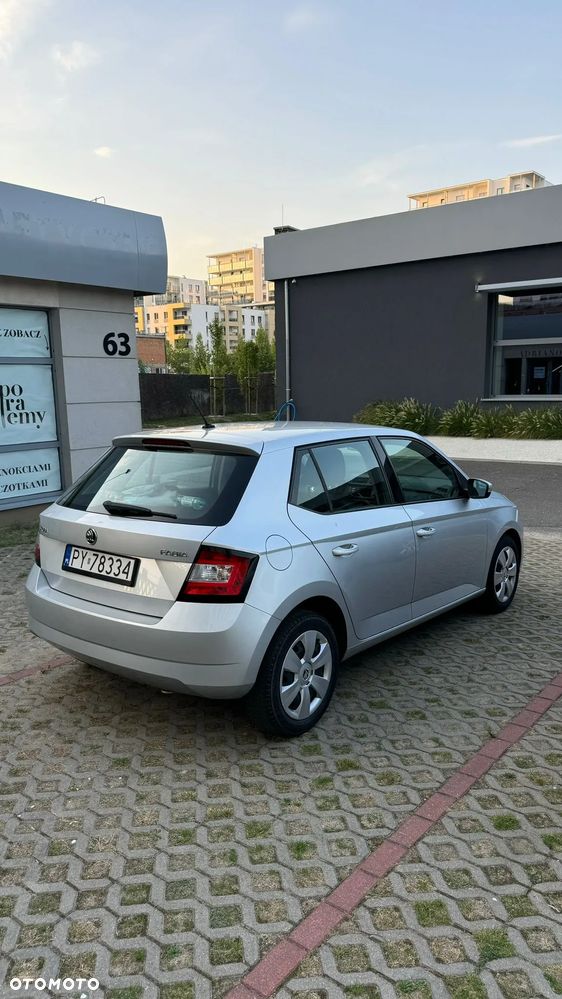 Skoda Fabia 1.0 Active - 5