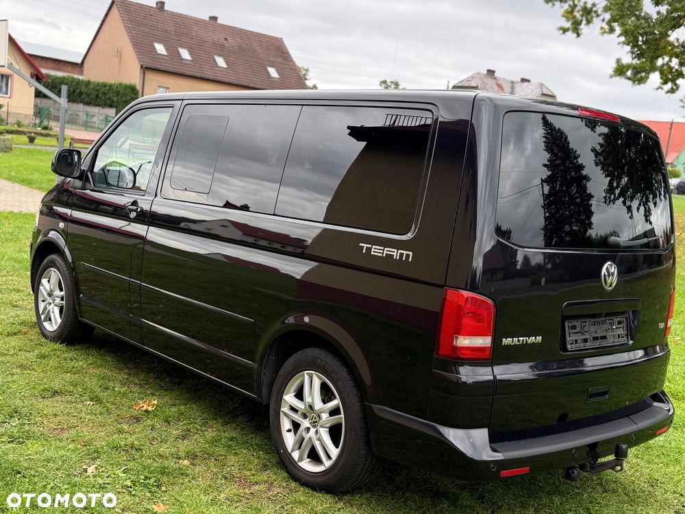 Volkswagen Multivan - 4