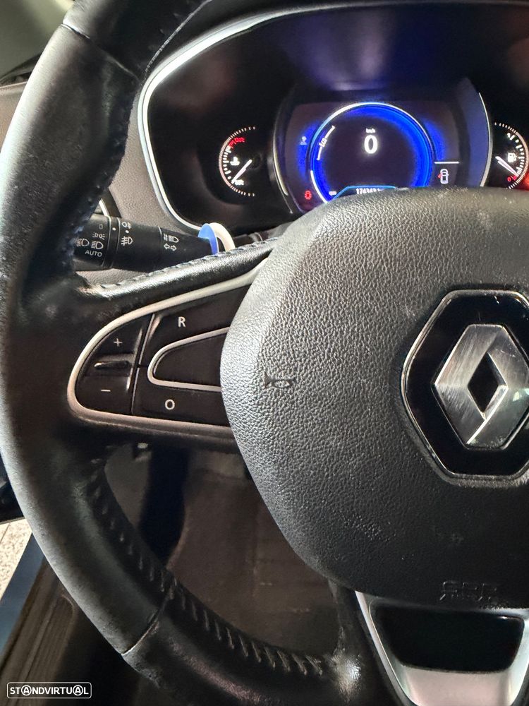 Renault Mégane Sport Tourer ENERGY dCi 110 LIMITED - 11