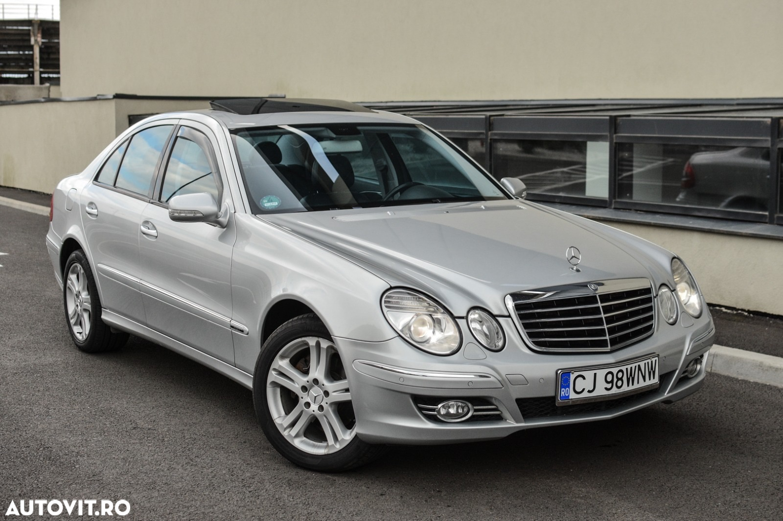 Mercedes-Benz E 280 CDI 4Matic Automatik Avantgarde DPF BusinessEDITION - 2