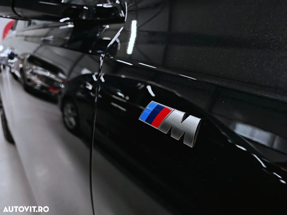 BMW Seria 5 520i AT MHEV - 34