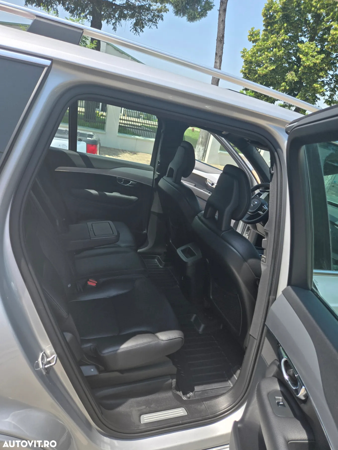 Volvo XC 90 B5 D AWD Geartronic Momentum Pro - 6
