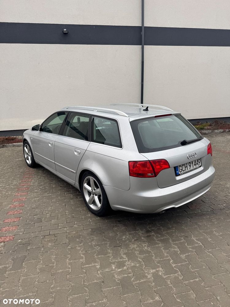 Audi A4 Avant 2.0 TDI DPF - 7