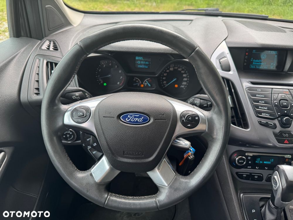 Ford Tourneo Connect Grand - 21
