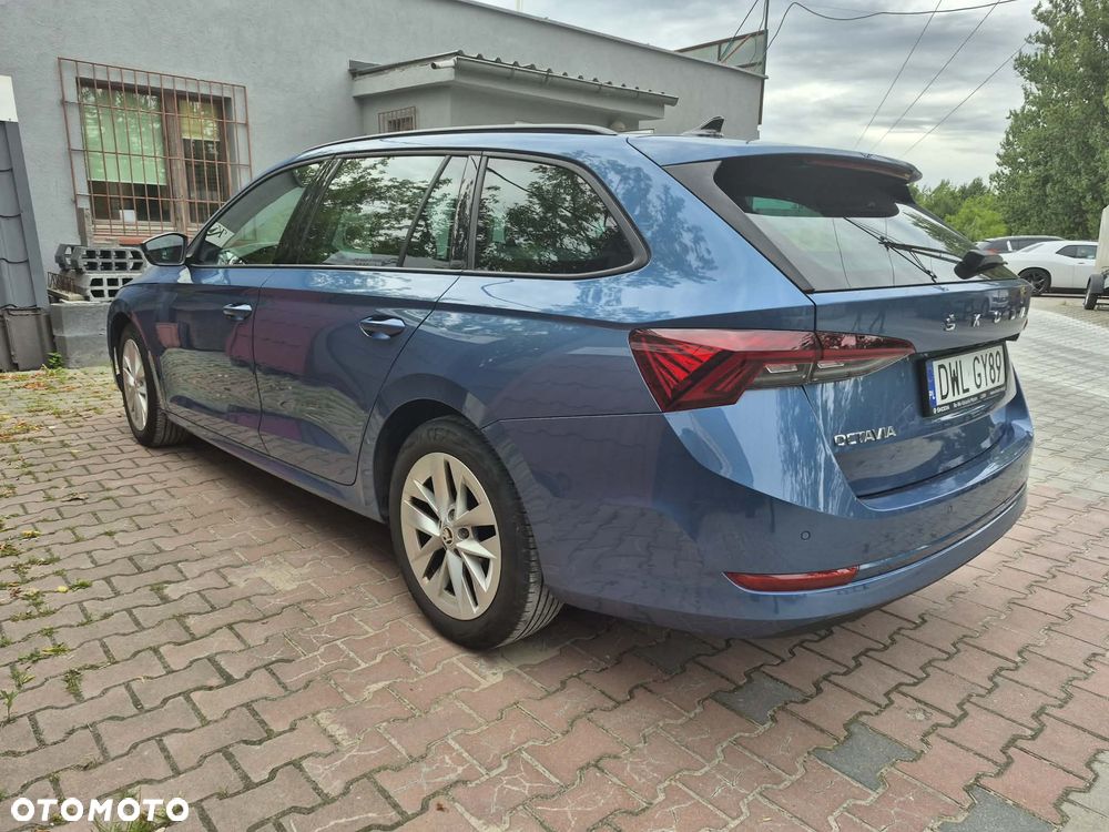 Skoda Octavia 1.5 TSI ACT Ambition - 4