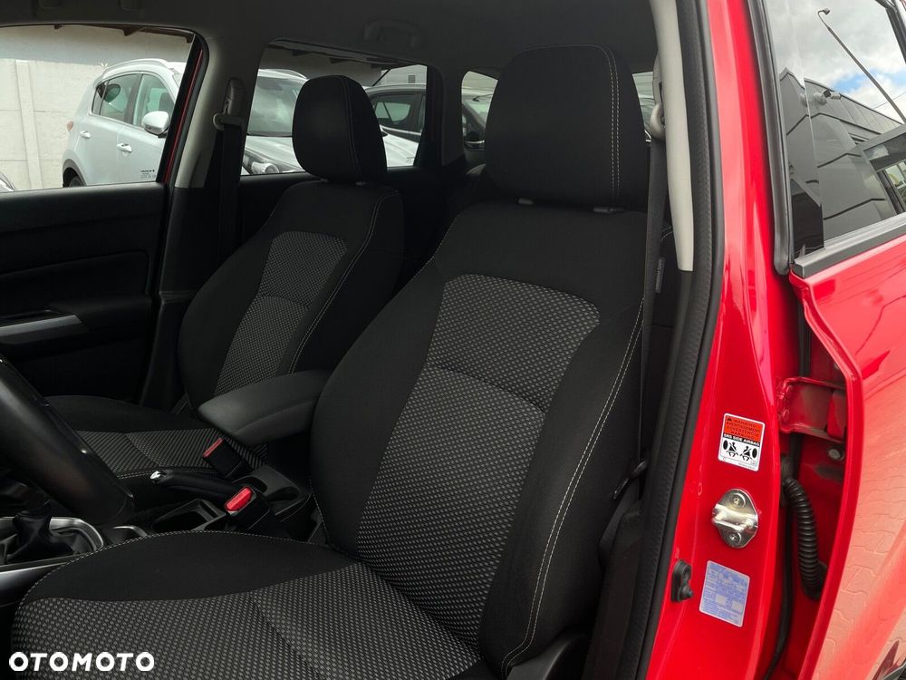 Suzuki Vitara 1.4 Boosterjet mHEV Premium 2WD - 11