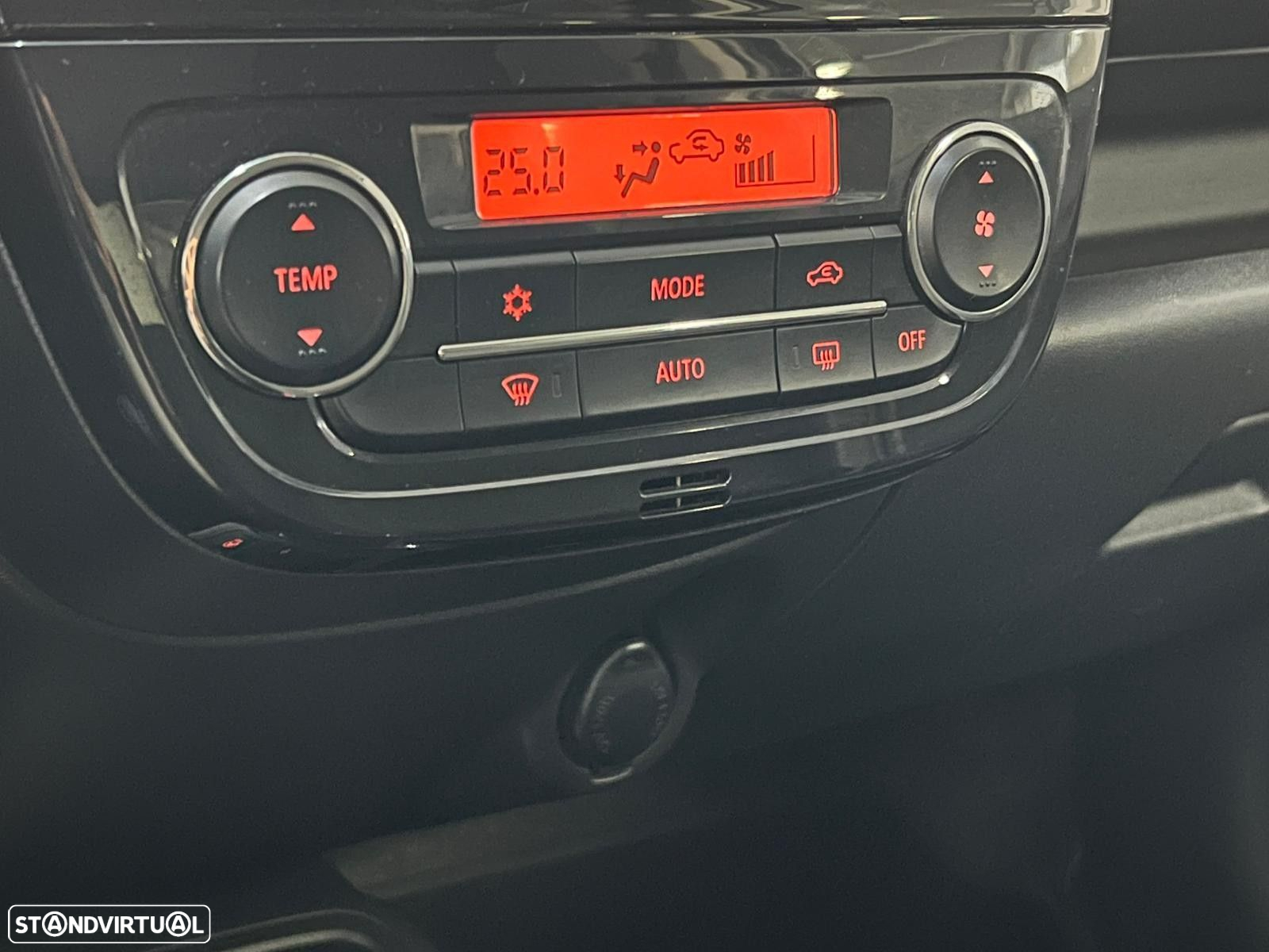 Mitsubishi Space Star 1.2 Intense Connect Edition - 14
