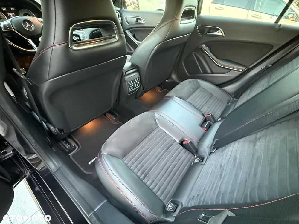 Mercedes-Benz Klasa A 180 (BlueEFFICIENCY) AMG Sport - 11