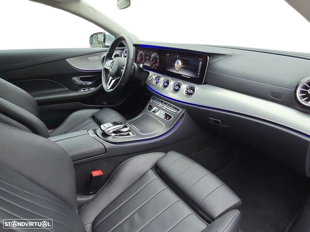 Mercedes-Benz E 220 d Aut. - 23