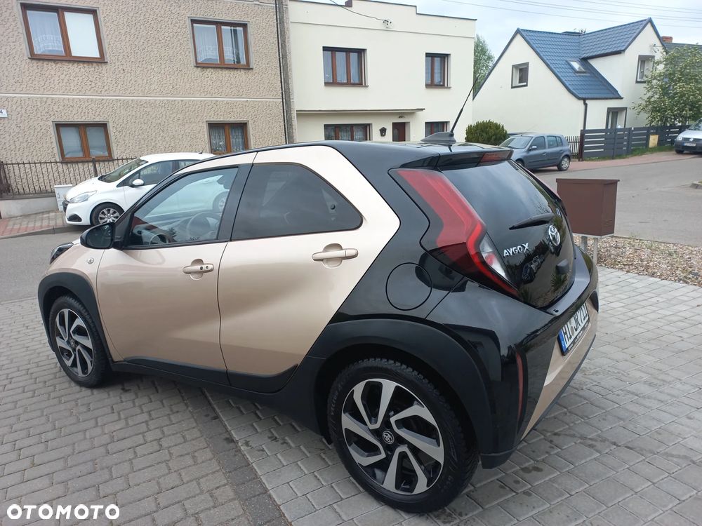 Toyota Aygo X Air Style - 18