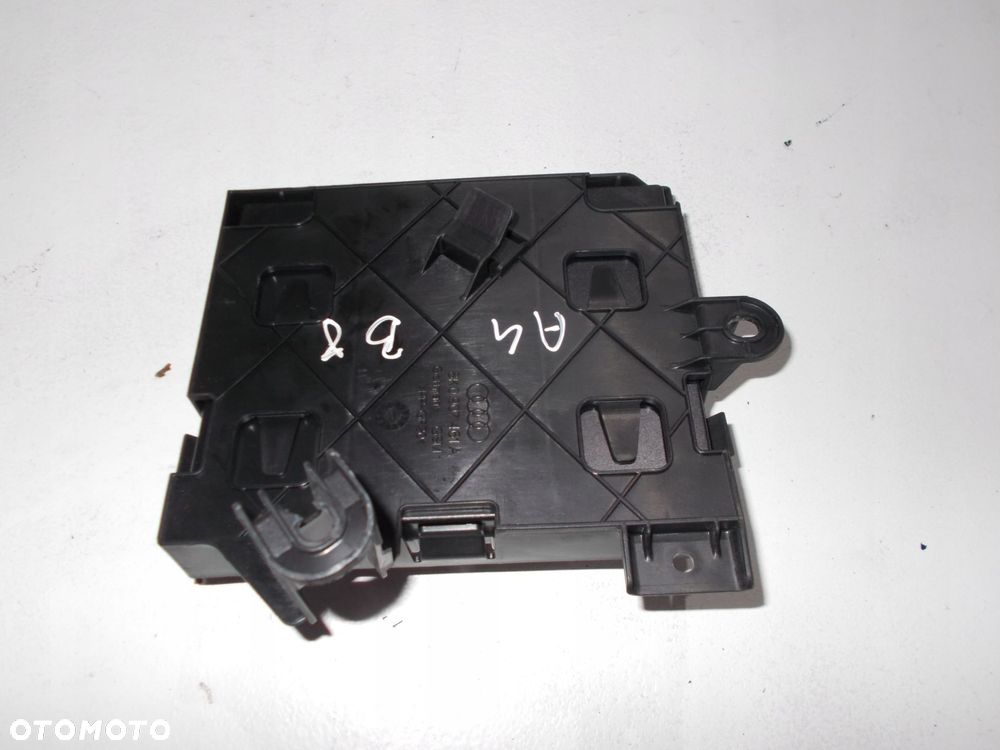 audi a4 b8 moduł sterownik komfortu 8k0907064gd - 2