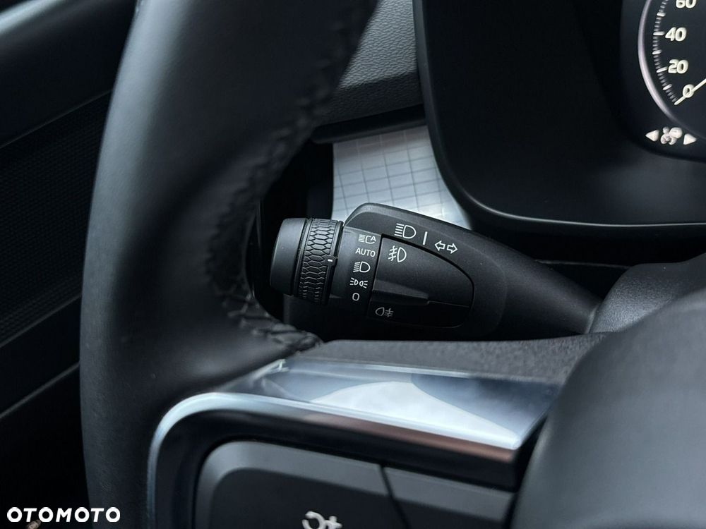 Volvo XC 40 T5 Plug-In Hybrid Core - 15