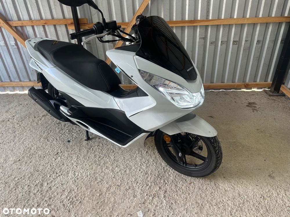 Honda PCX - 4