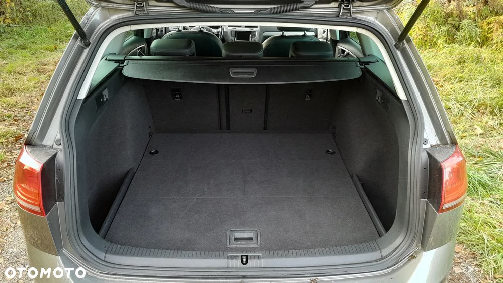 Volkswagen Golf Variant - 20