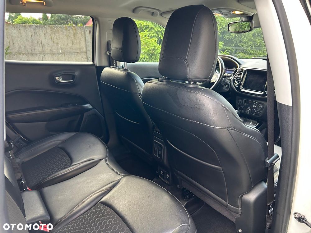 Jeep Compass 2.0 MultiJet Active Drive Automatik Limited - 29