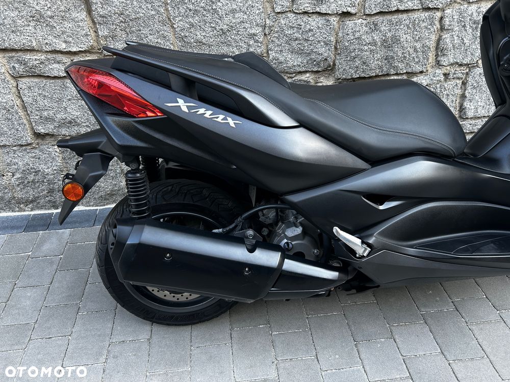 Yamaha X-max - 5