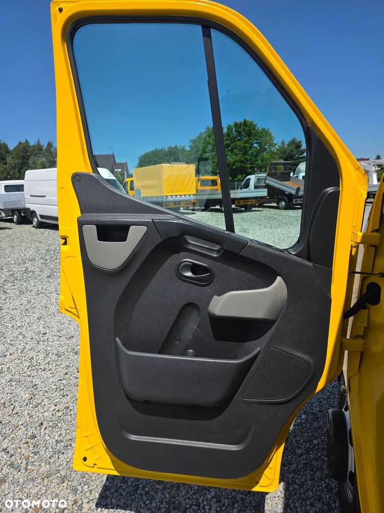 Renault MASTER 2,3 DCI 145 KONNA DOKA BRYGADÓWKA 7 OSOBOWA 3,2M SKRZYNIA KLIMA WEBASTO 121T/KM PRZEBIEGU GWARANCJA BLIŻNIAKI DO 3,5T - 15