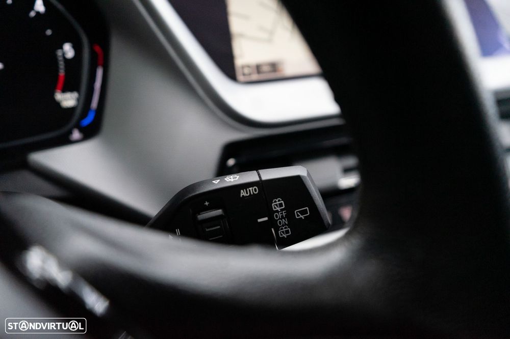 BMW 116 d Aut. Sport Line - 38