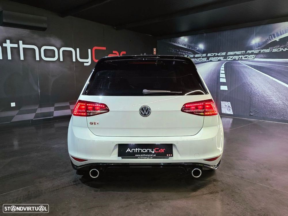 VW Golf GTI Clubsport DSG - 11