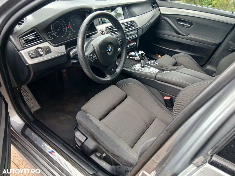 BMW Seria 5 525d xDrive - 7