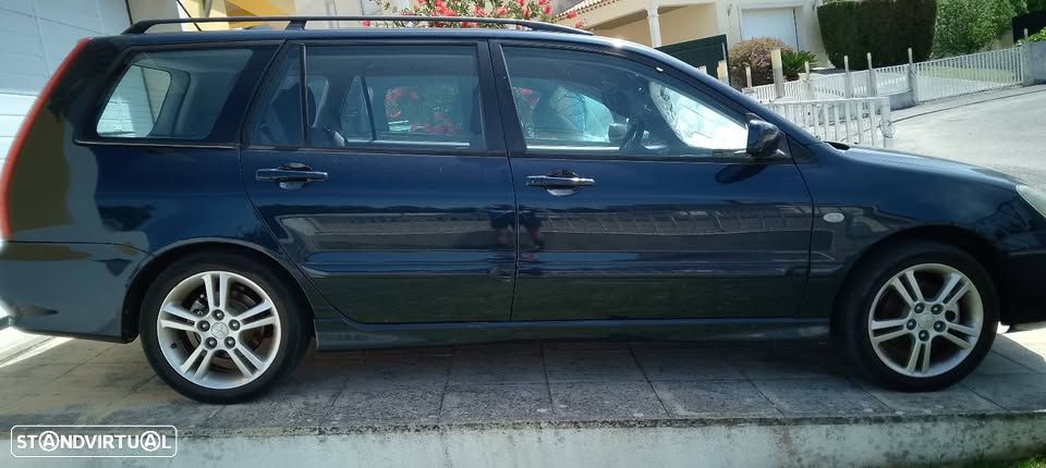 Mitsubishi Lancer SW 1.6 Intense GPL - 5