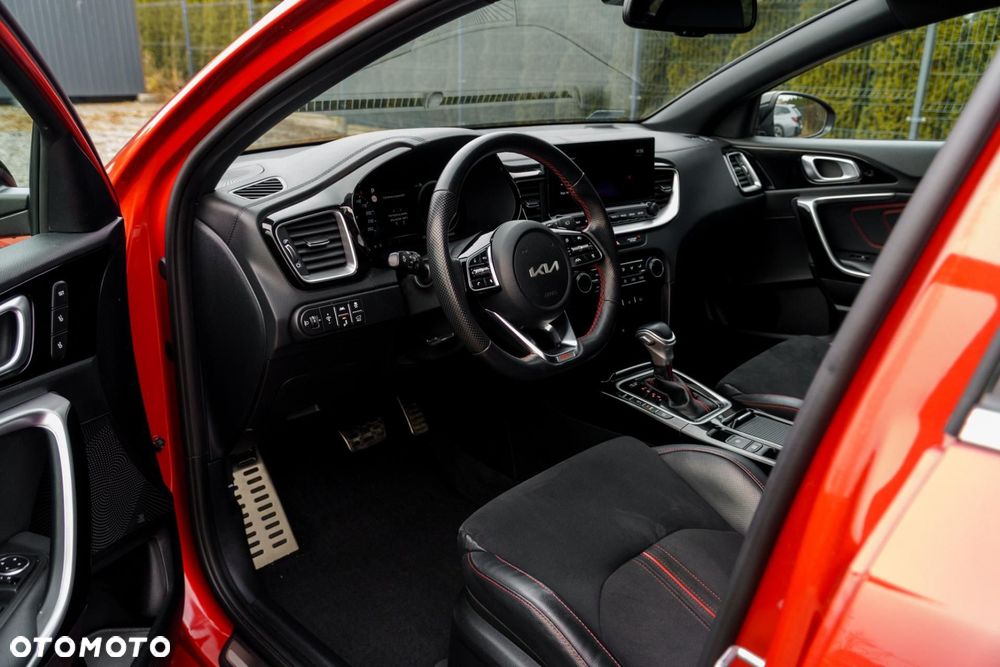 Kia ProCeed - 9