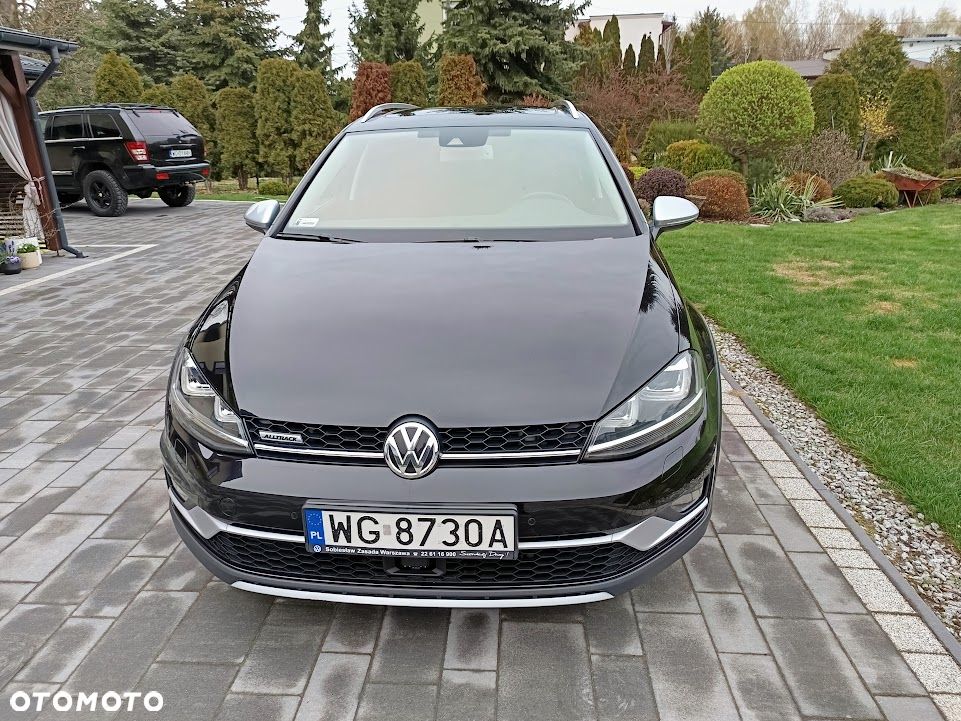 Volkswagen Golf - 3