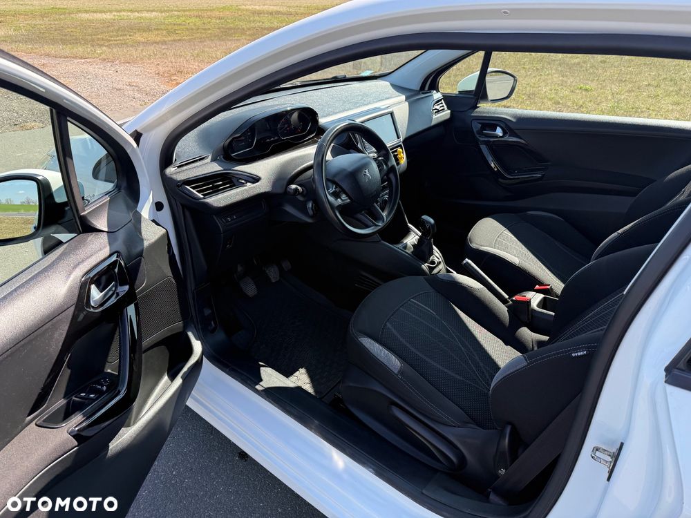 Peugeot 208 1.2 PureTech Active - 7